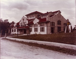 four roses The Four Roses distillery, then Old Prentice, ca. 1915