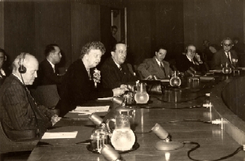 Tom Wallace, Eleanor Roosevelt, and Benjamin Cohen at a United Nations Conference in Lake Success, New York, October 11, 1950. Filson Photograph Collection